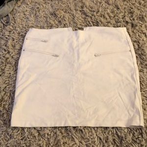 White leather mini skirt